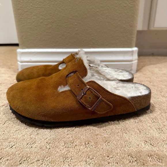 Birkenstock Boston suede clog in mink color with shearling lining - Picture 2 of 6
